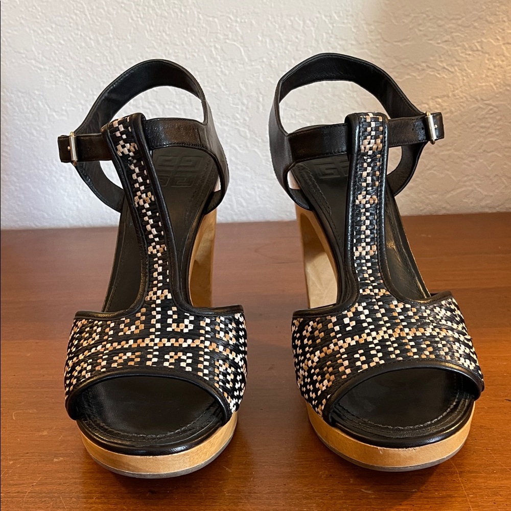 Elegant Black and Tan Givency T Strap Women's Sandals